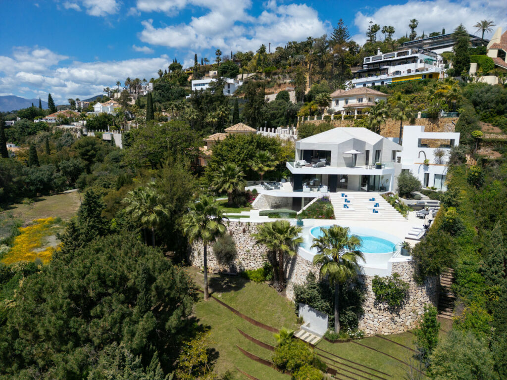 Detached Villa Benahavís Málaga - image 41