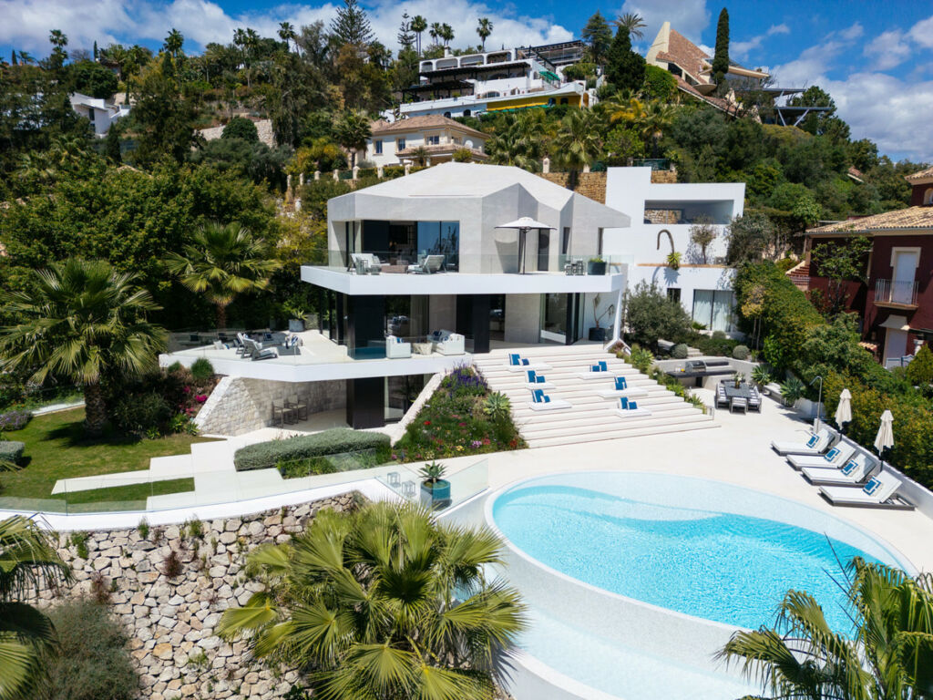 Detached Villa Benahavís Málaga - image 42