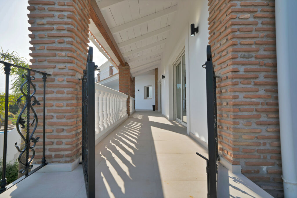 Detached Villa La Capellania Málaga - image 42