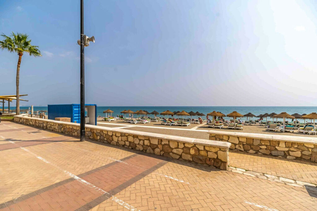 Middle Floor Apartment Fuengirola Málaga - image 42