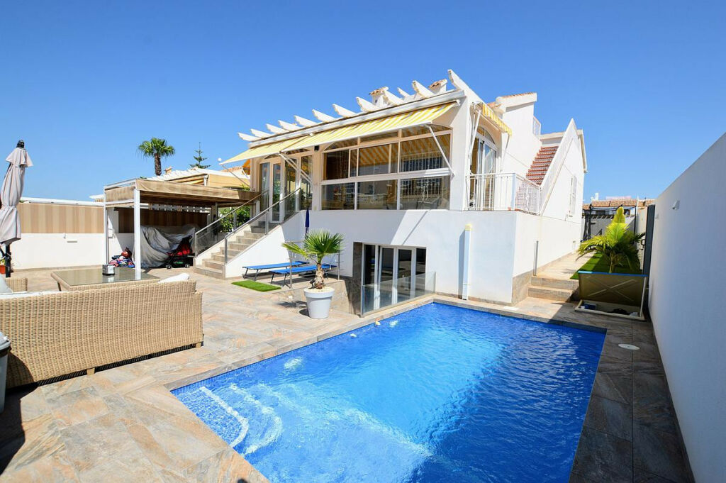 Detached Villa Los Altos Alicante - image 42