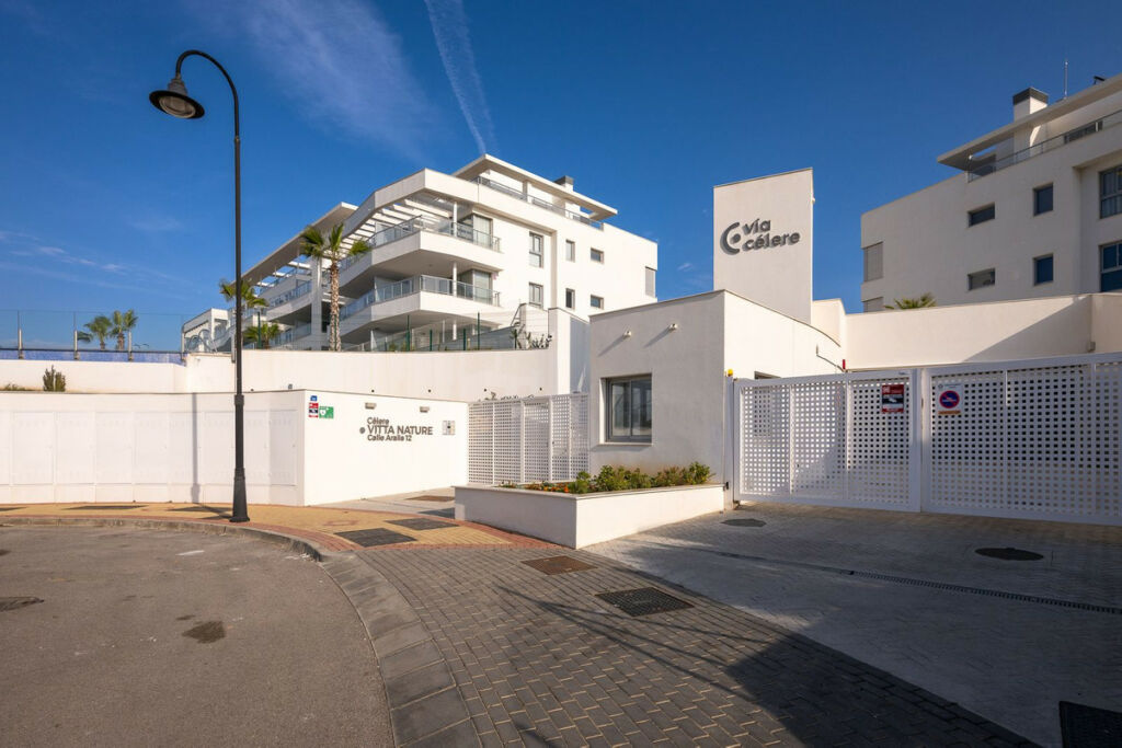 Middle Floor Apartment El Chaparral Málaga - image 42