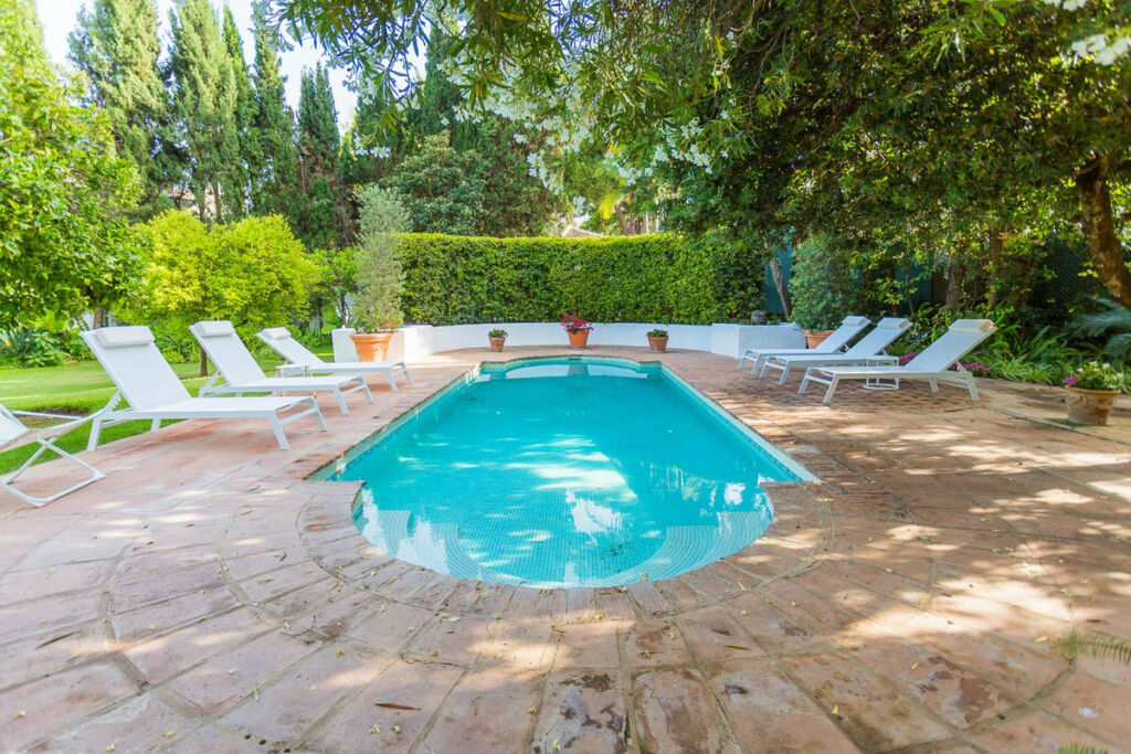 Detached Villa The Golden Mile Málaga - image 42