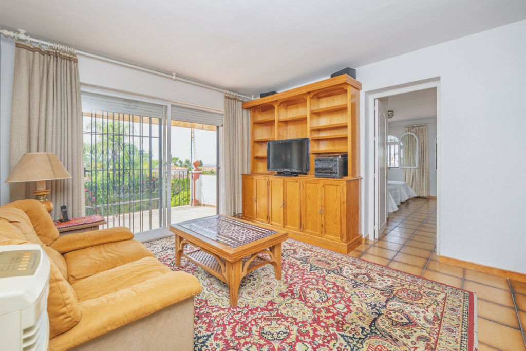Detached Villa Marbella Málaga - image 43