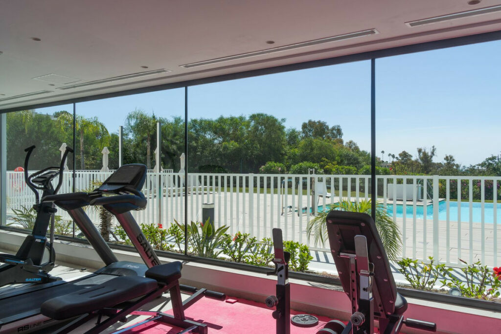 Middle Floor Apartment Benahavís Málaga - image 43