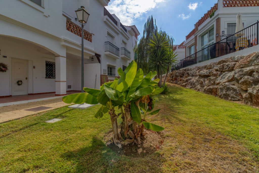Semi-Detached House Lauro Golf Málaga - image 43
