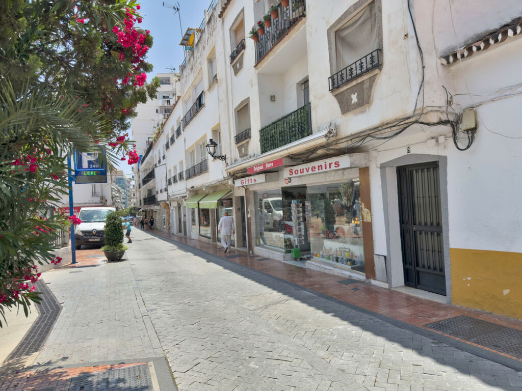 Middle Floor Apartment Marbella Málaga - image 42