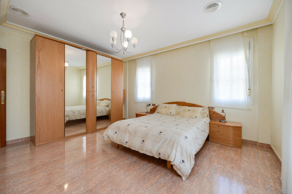 Detached Villa Orihuela Alicante - image 43