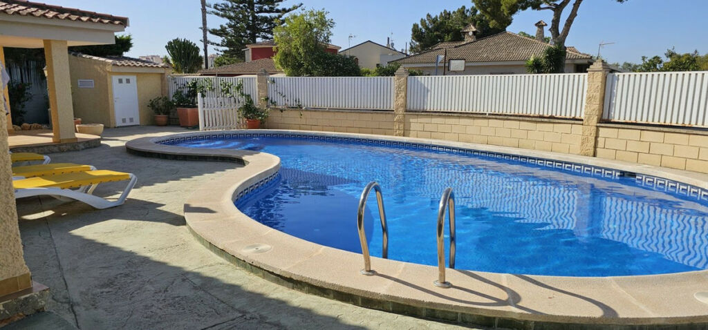 Detached Villa Campoamor Alicante - image 43