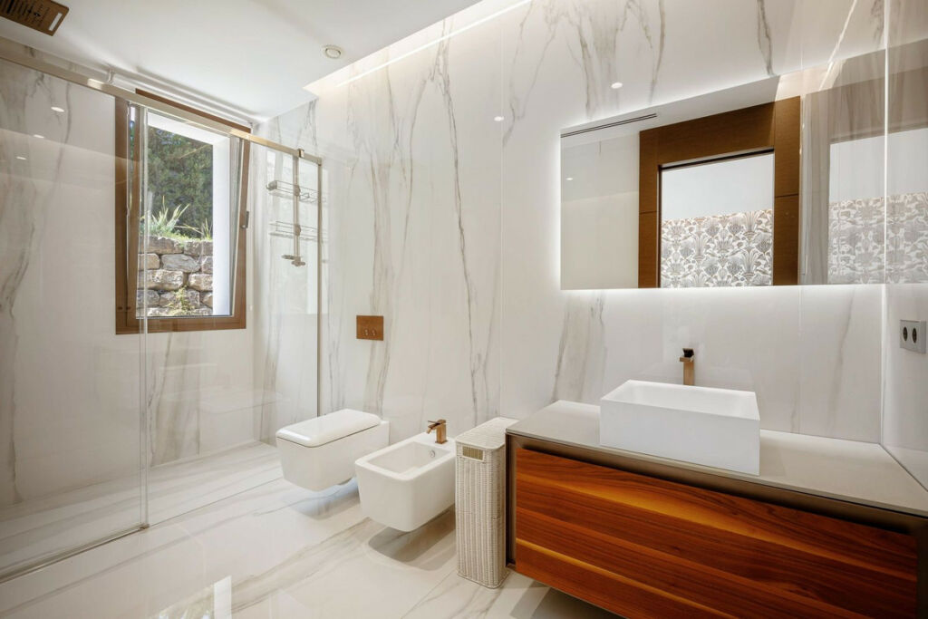 Detached Villa Sierra Blanca Málaga - image 44