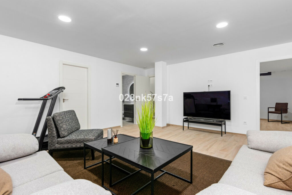 Detached Villa Lomas de Cabo Roig Alicante - image 44