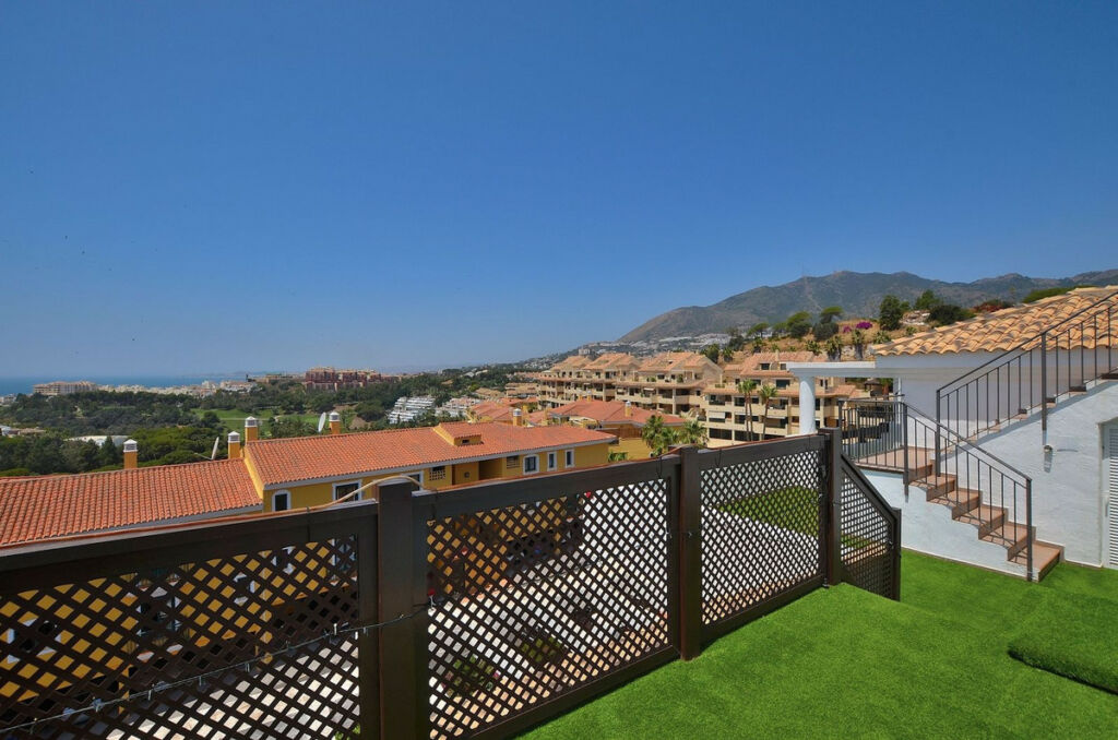 Penthouse Torrequebrada Málaga - image 44