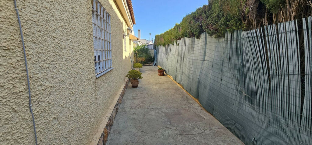 Detached Villa Campoamor Alicante - image 45