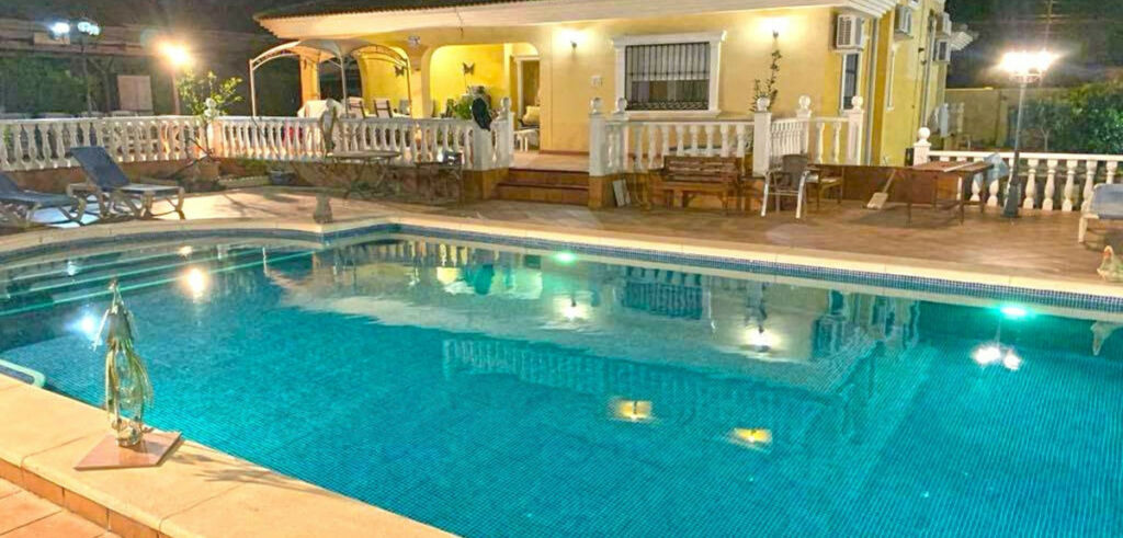 Detached Villa Torrevieja Alicante - image 45