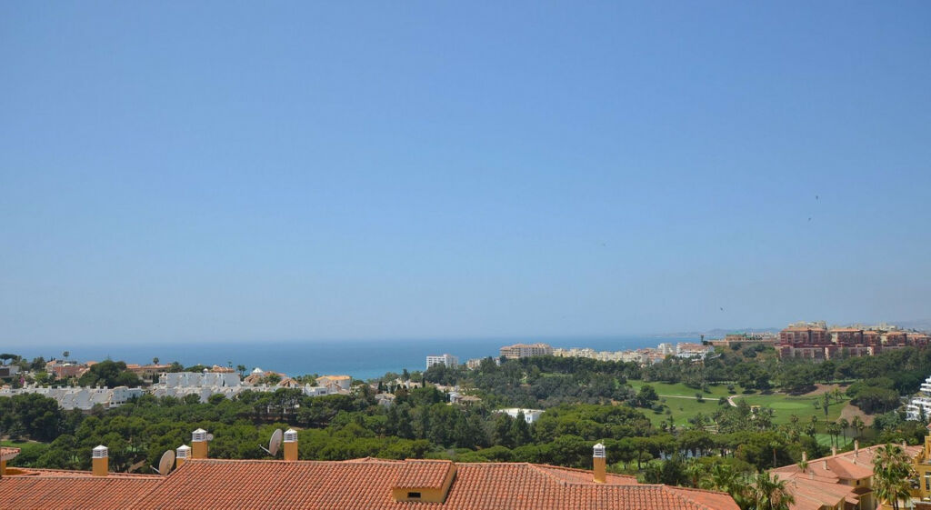 Penthouse Torrequebrada Málaga - image 45