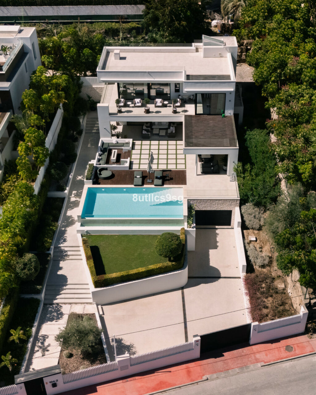 Detached Villa Nueva Andalucía Málaga - image 45