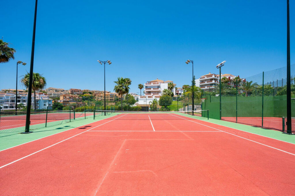 Middle Floor Apartment Riviera del Sol Málaga - image 45