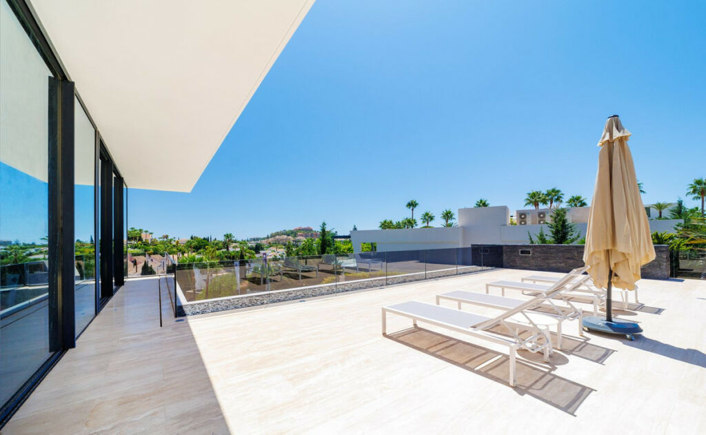 Detached Villa Nueva Andalucía Málaga - image 41
