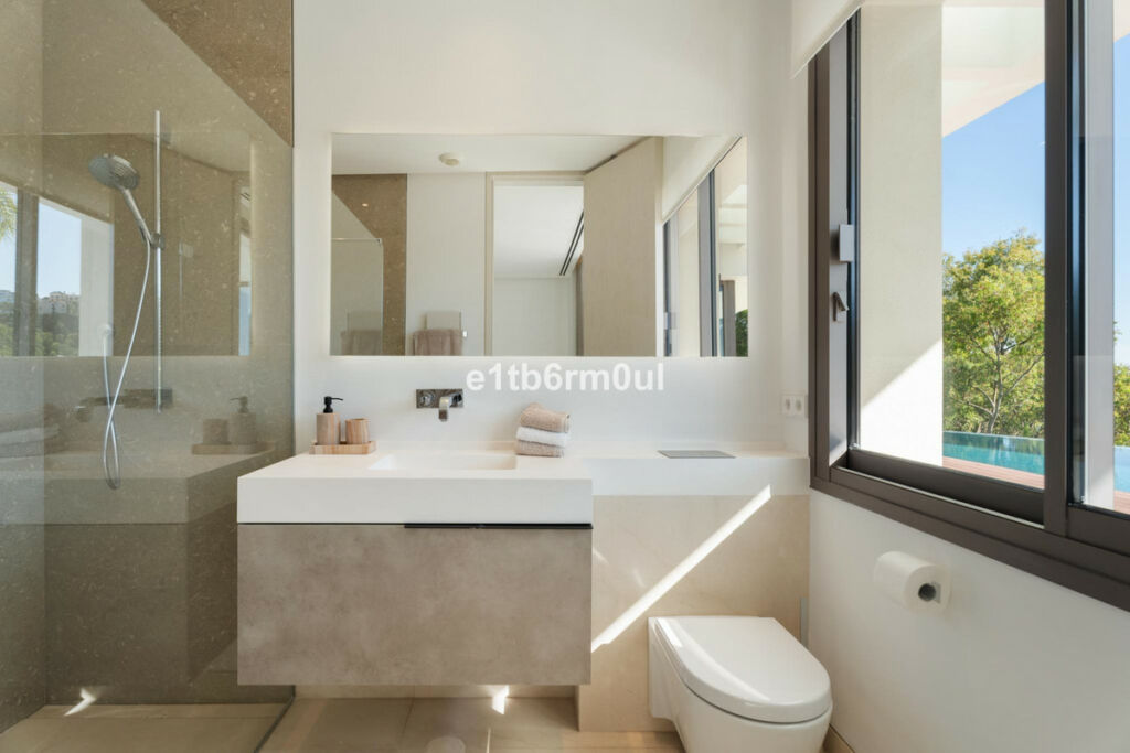 Detached Villa La Quinta Málaga - image 46