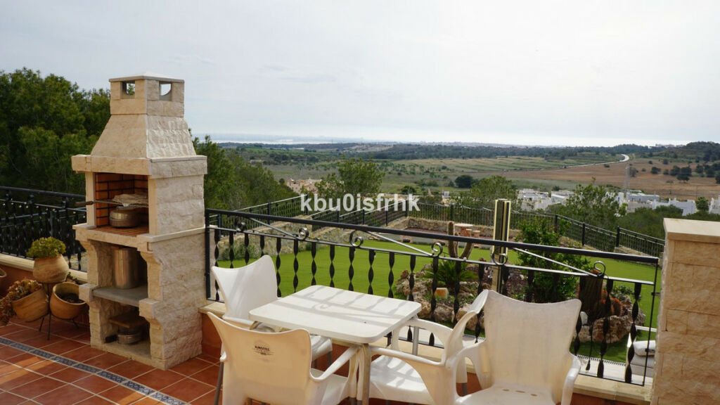 Detached Villa San Miguel de Salinas Alicante - image 46