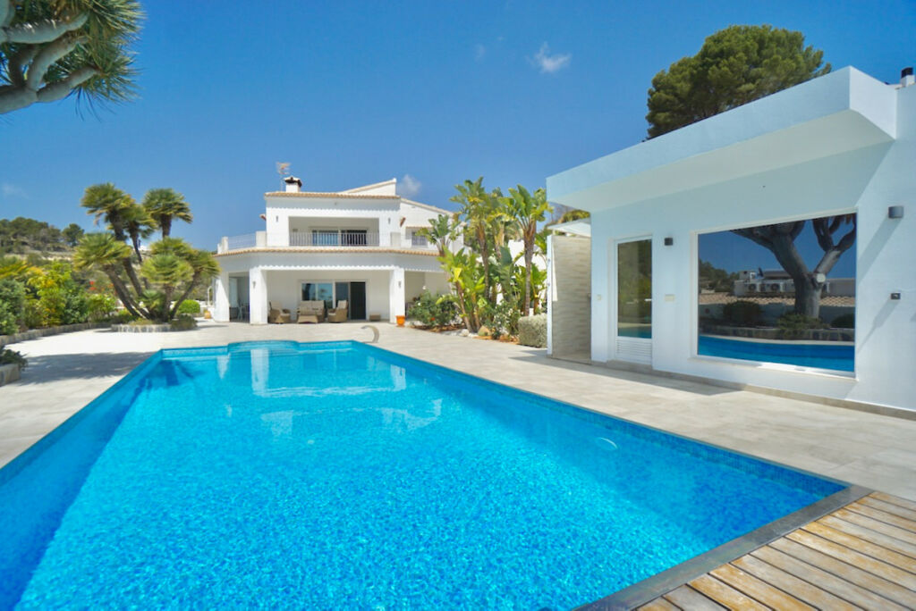 Detached Villa Montemar Alicante - image 46