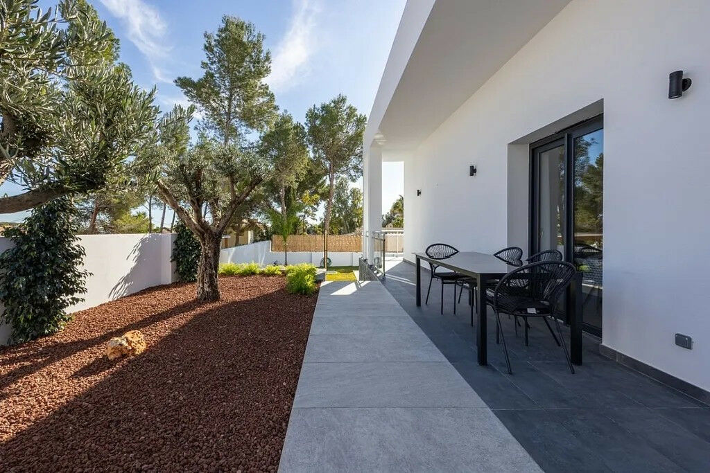 Detached Villa Altea Alicante - image 46