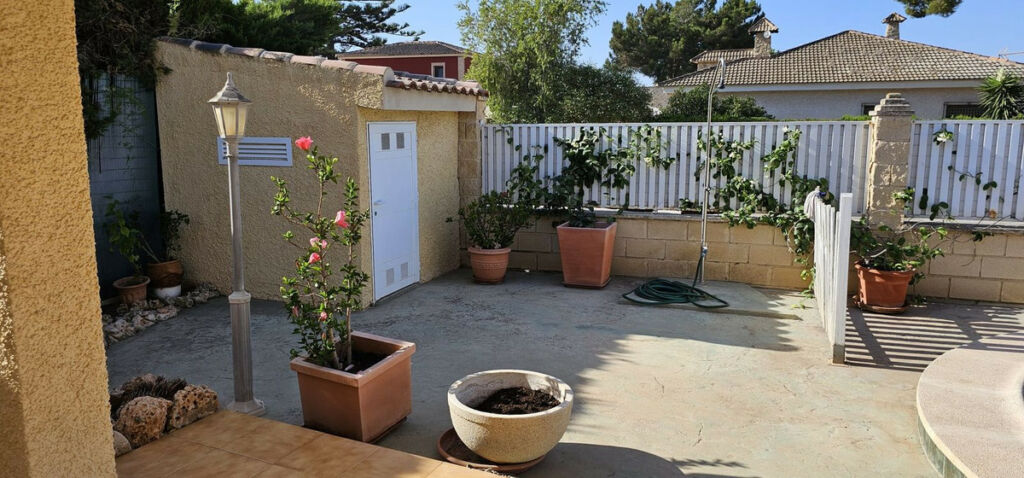 Detached Villa Campoamor Alicante - image 47