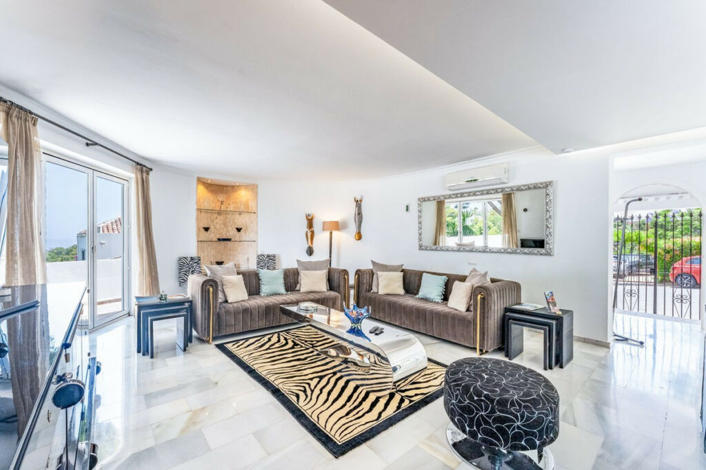 Detached Villa Calahonda Málaga - image 47