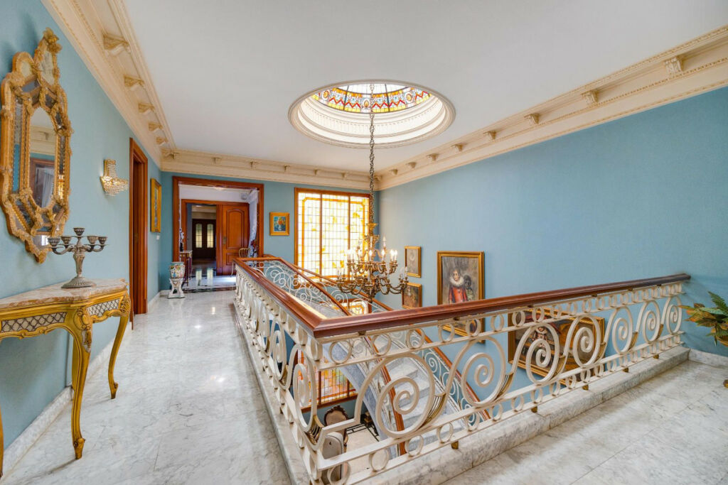 Detached Villa Callosa de Segura Alicante - image 47