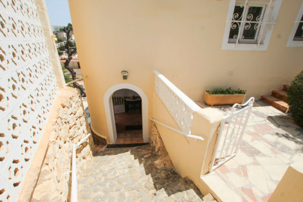 Detached Villa Calpe Alicante - image 49