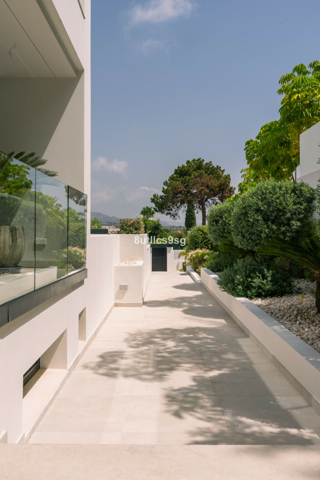 Detached Villa Nueva Andalucía Málaga - image 48