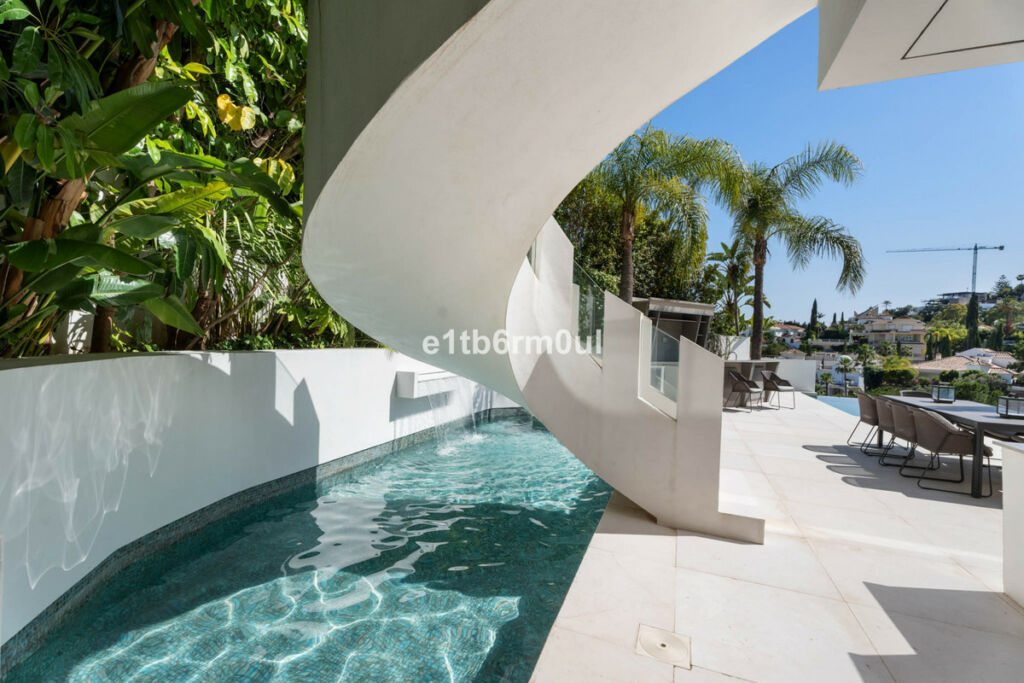 Detached Villa La Quinta Málaga - image 49