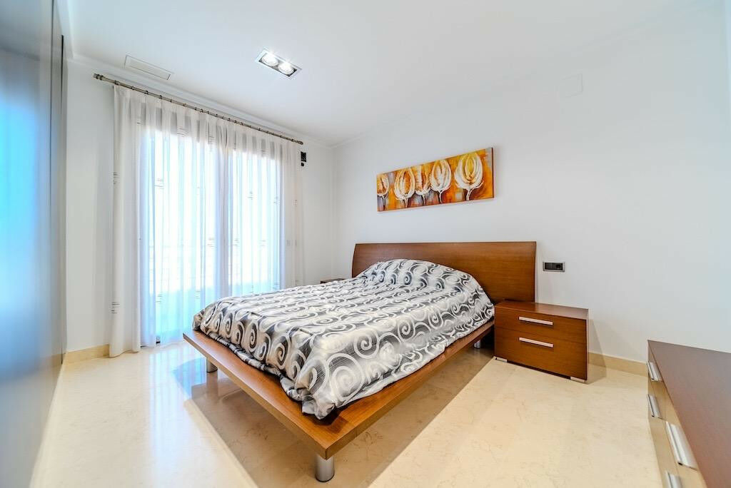 Detached Villa Cabo Roig Alicante - image 49