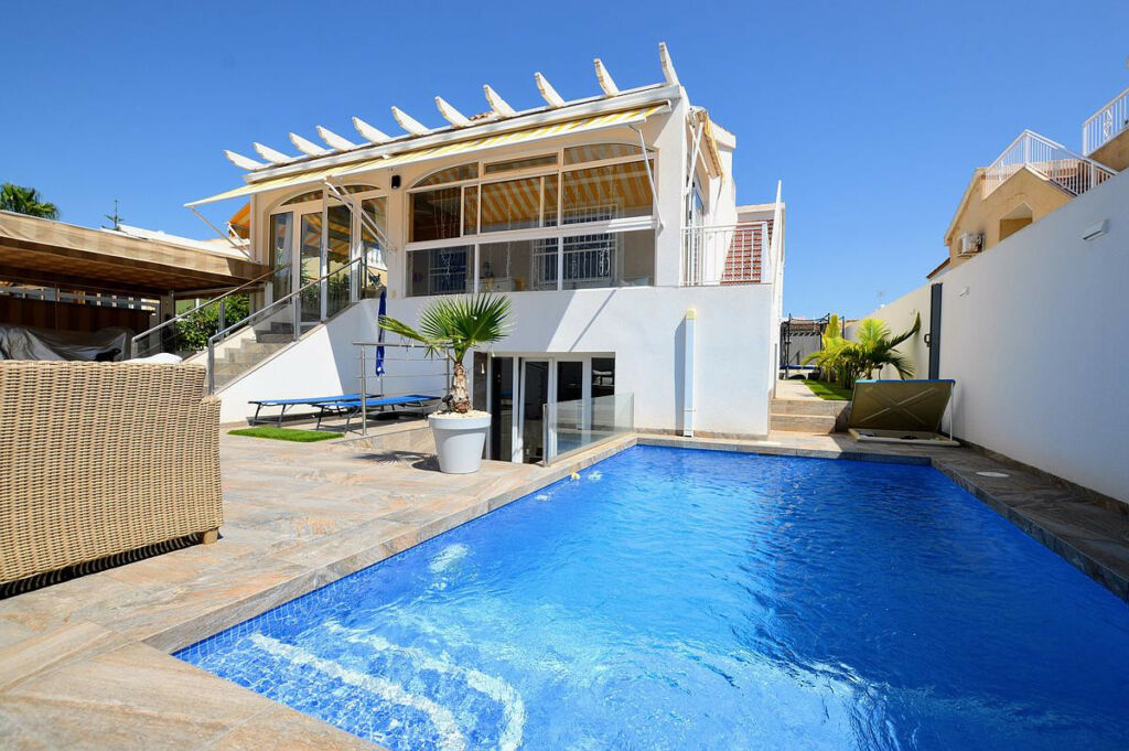 Detached Villa Los Altos Alicante - image 49