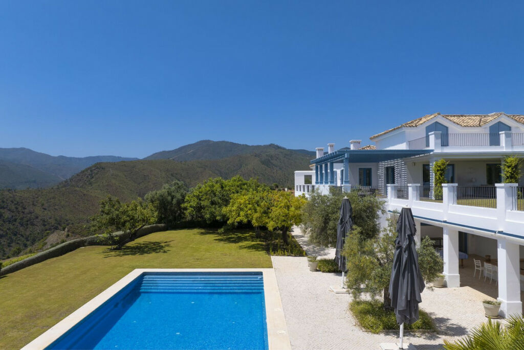 Detached Villa Benahavís Málaga - image 49