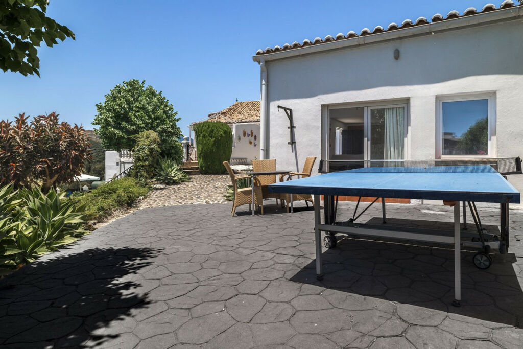 Detached Villa Estepona Málaga - image 63