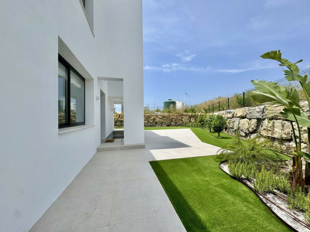 Detached Villa Cancelada Málaga - image 49