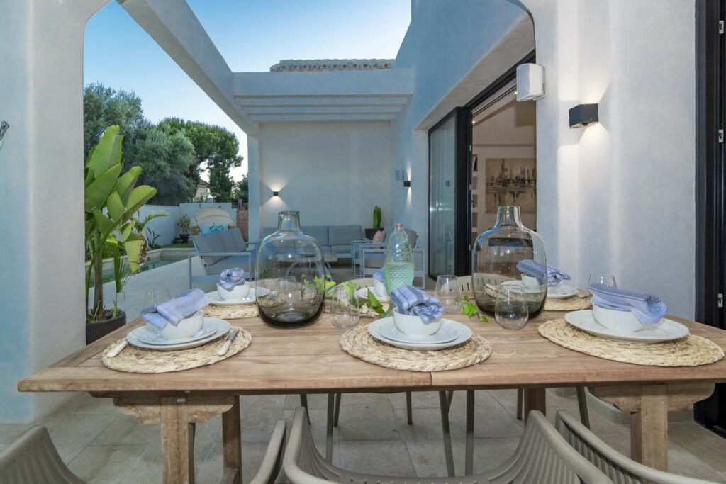 Detached Villa Marbella Málaga - image 5