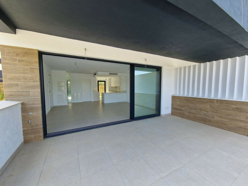 Semi-Detached House Atalaya Málaga - image 5