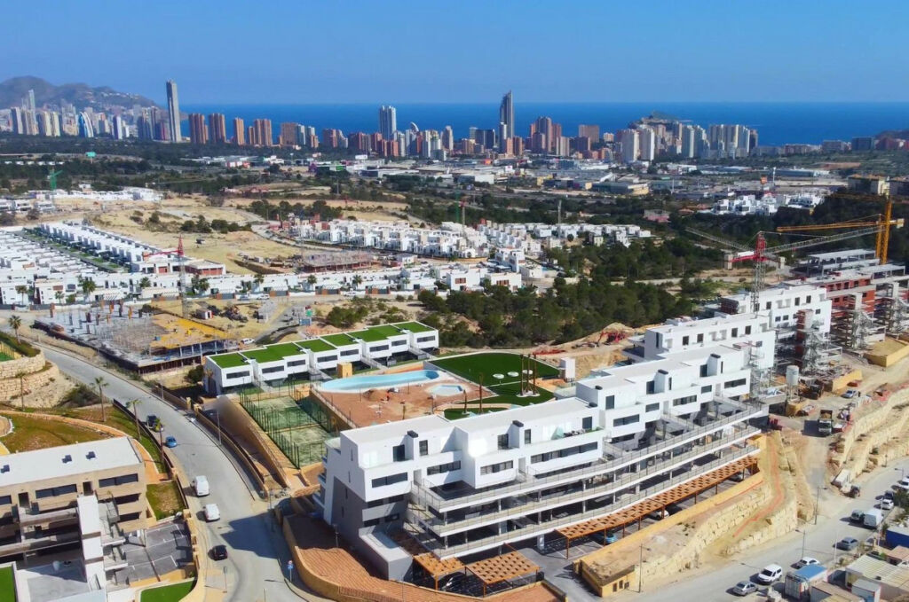 Middle Floor Apartment Finestrat Alicante - image 5