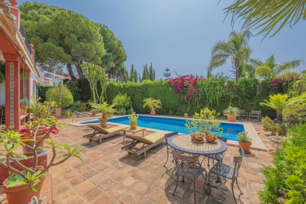 Detached Villa Marbella Málaga - image 5