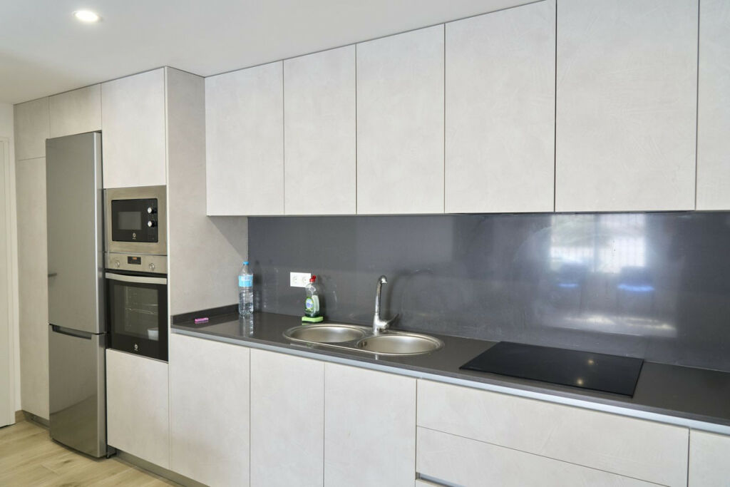 Ground Floor Apartment Estepona Málaga - image 5