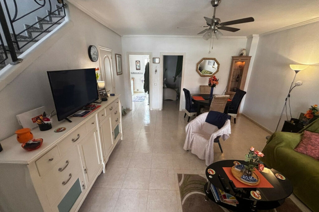 Townhouse Dona Pepa Alicante - image 5