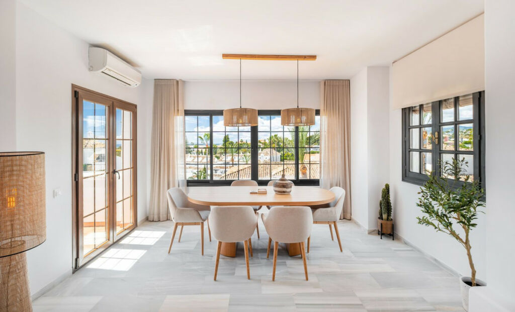 Middle Floor Apartment Marbella Málaga - image 5