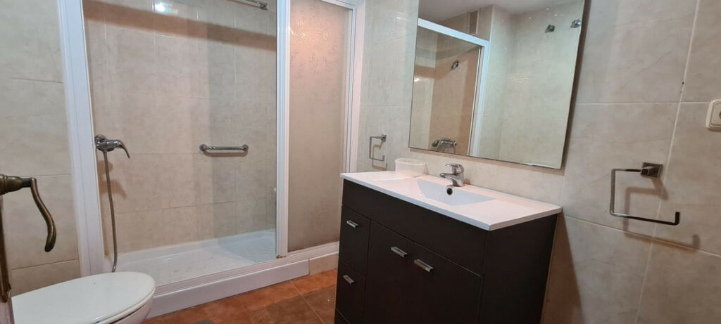 Middle Floor Apartment Torremolinos Málaga - image 13