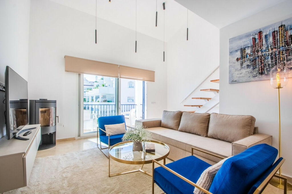 Townhouse Riviera del Sol Málaga - image 5