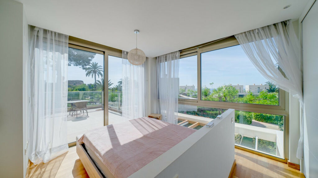 Townhouse Villajoyosa Alicante - image 5