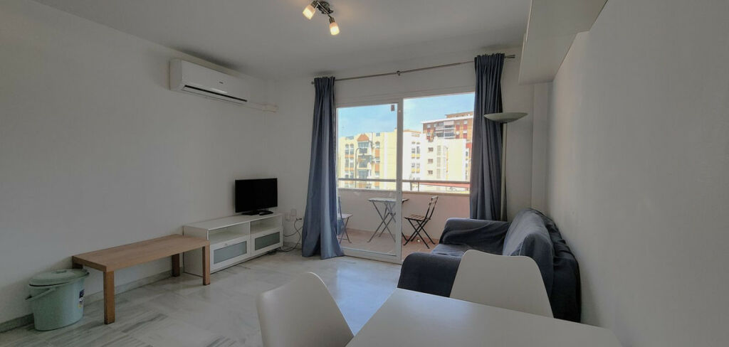 Middle Floor Apartment Mijas Costa Málaga - image 5