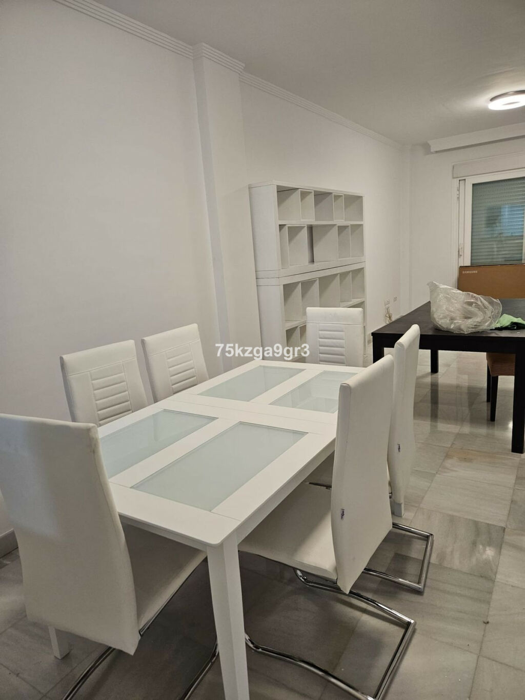 Middle Floor Apartment Estepona Málaga - image 5