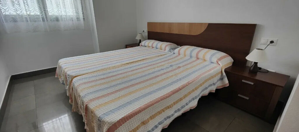 Middle Floor Apartment Benidorm Alicante - image 5